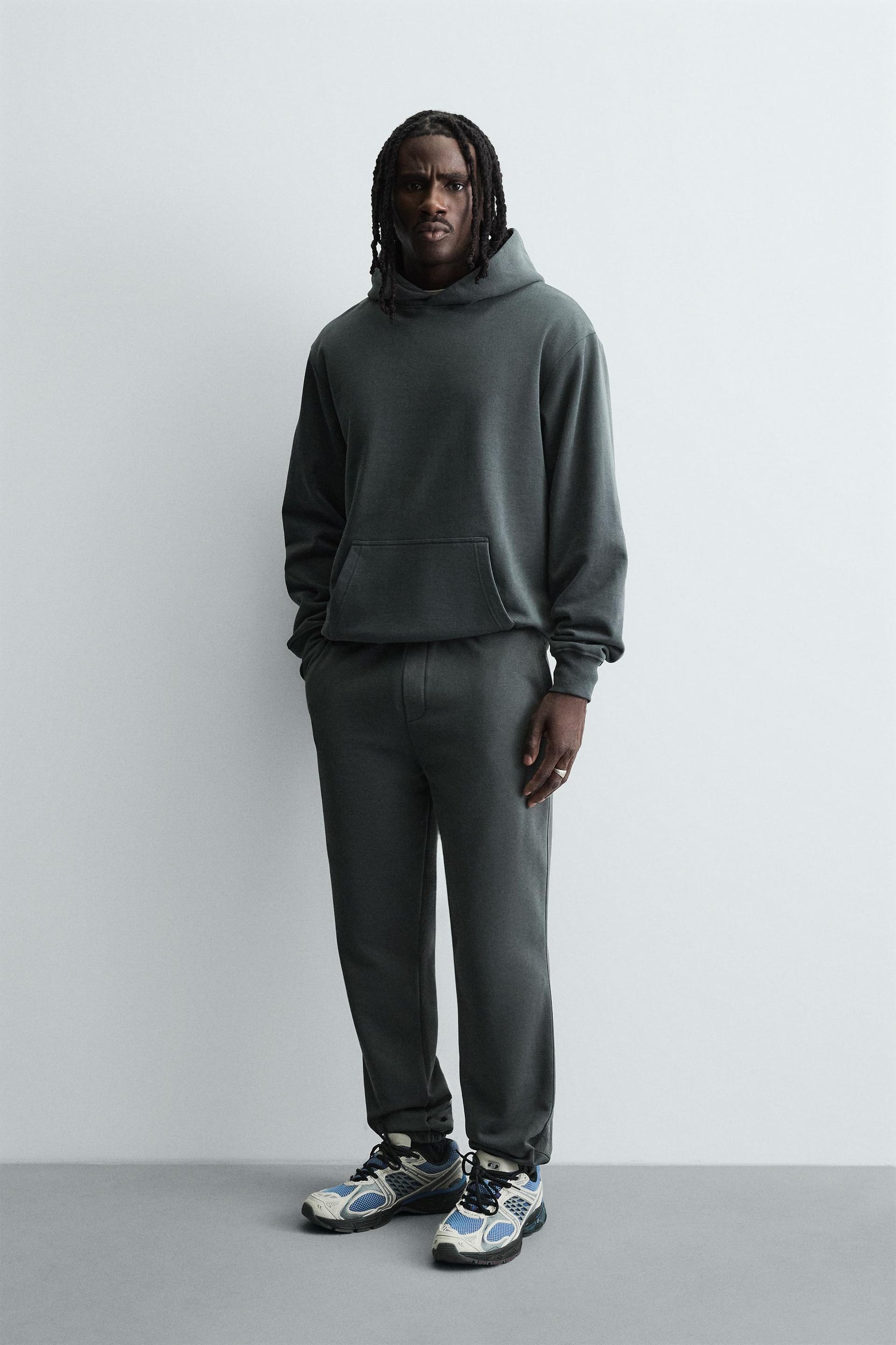 Basic Hoodie