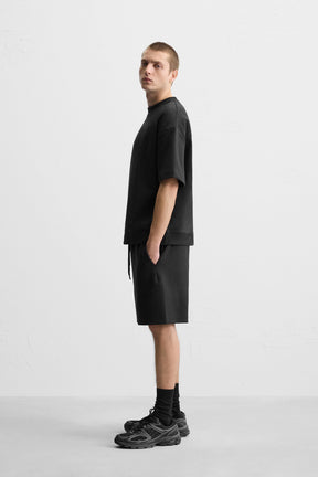 TECHNICAL INTERLOCK BERMUDA SHORTS - Image 4