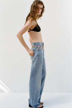 Wide-leg high-waist jeans