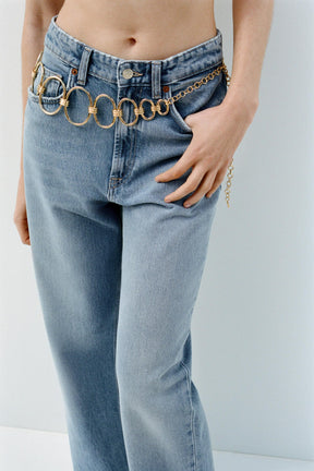 Wide-leg high-waist jeans
