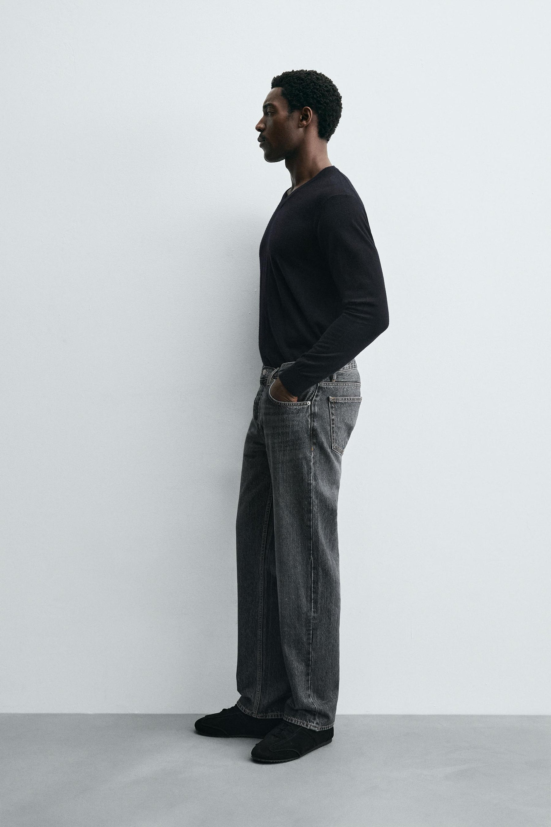 STRAIGHT FIT JEANS - Image 4