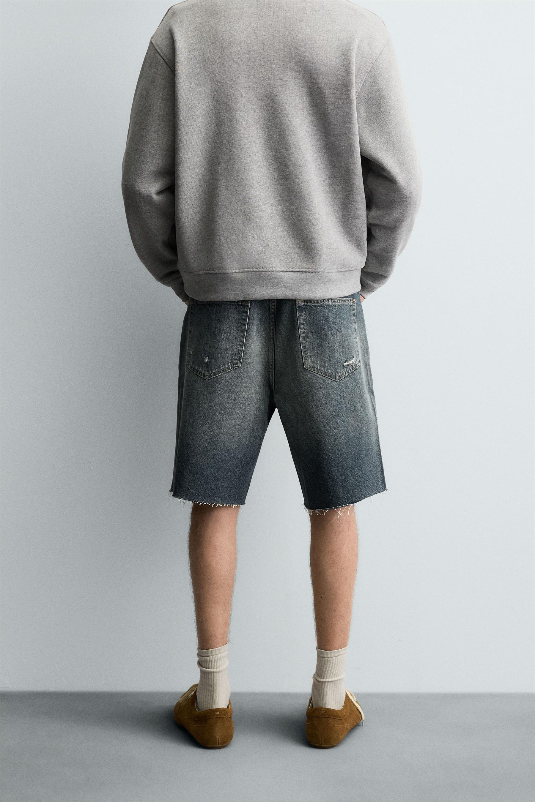 RIPPED DENIM BERMUDA SHORTS - Image 3