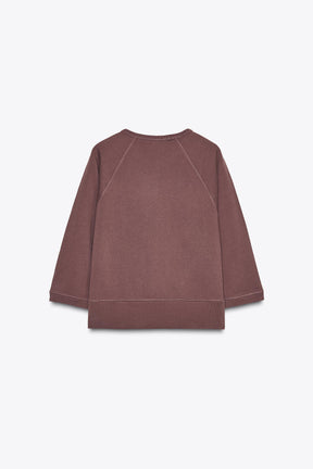Raglan Sleeve Sweatshirt