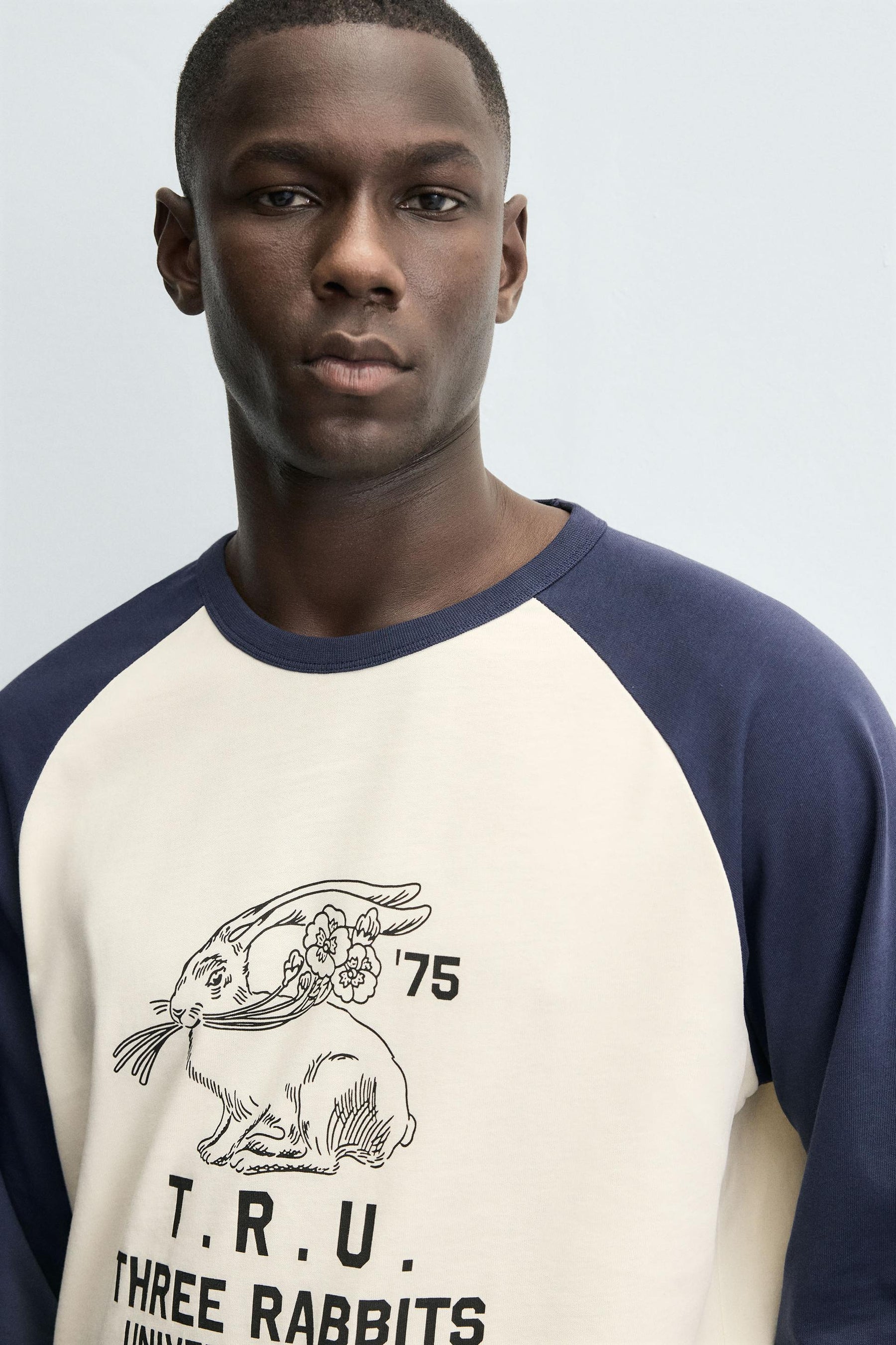 COLOUR BLOCK RABBIT T-SHIRT - Image 5