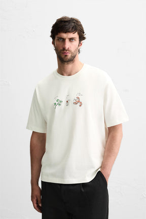CONTRAST EMBROIDERY T-SHIRT - Image 2