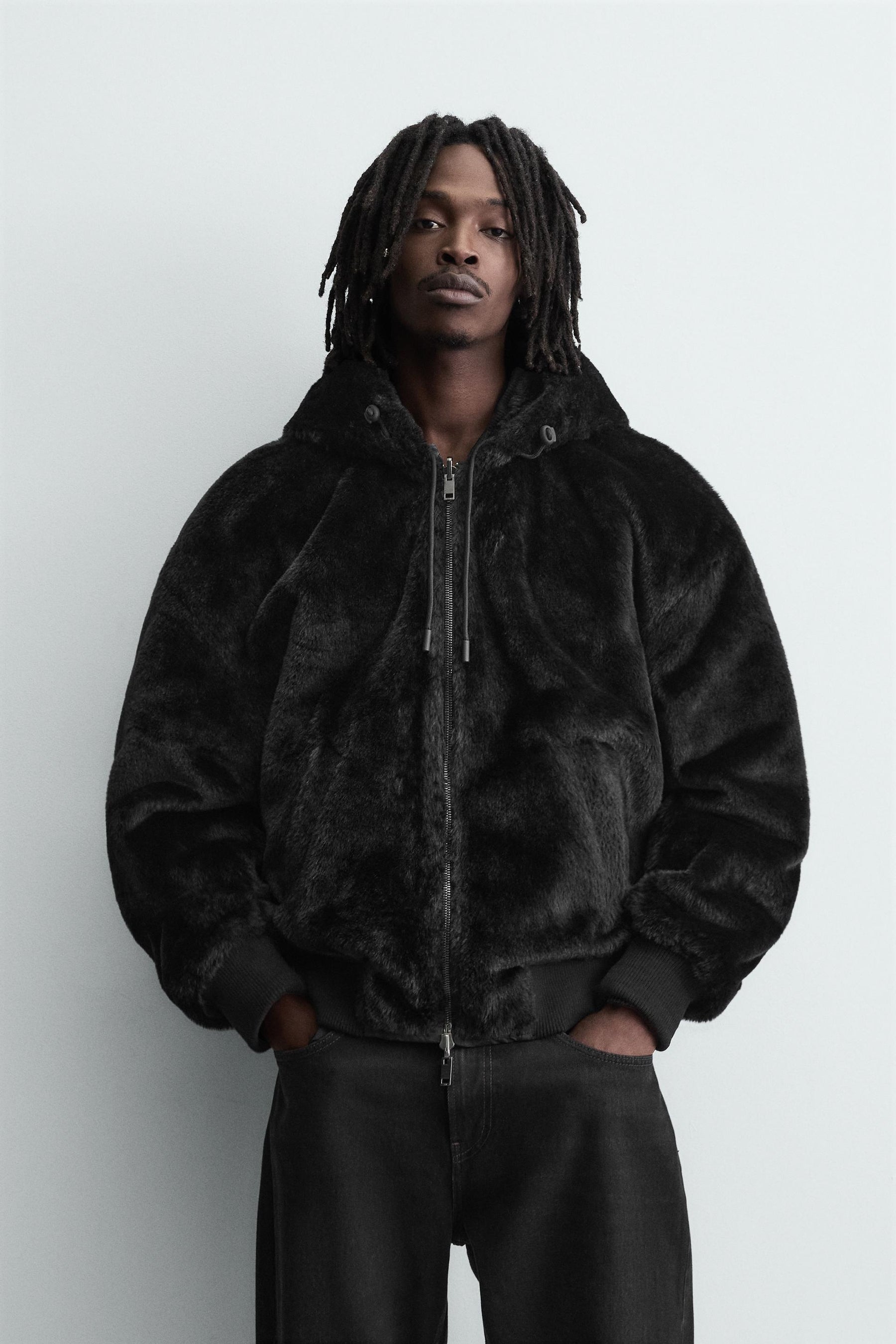 REVERSIBLE FAUX FUR BOMBER JACKET - Image 2