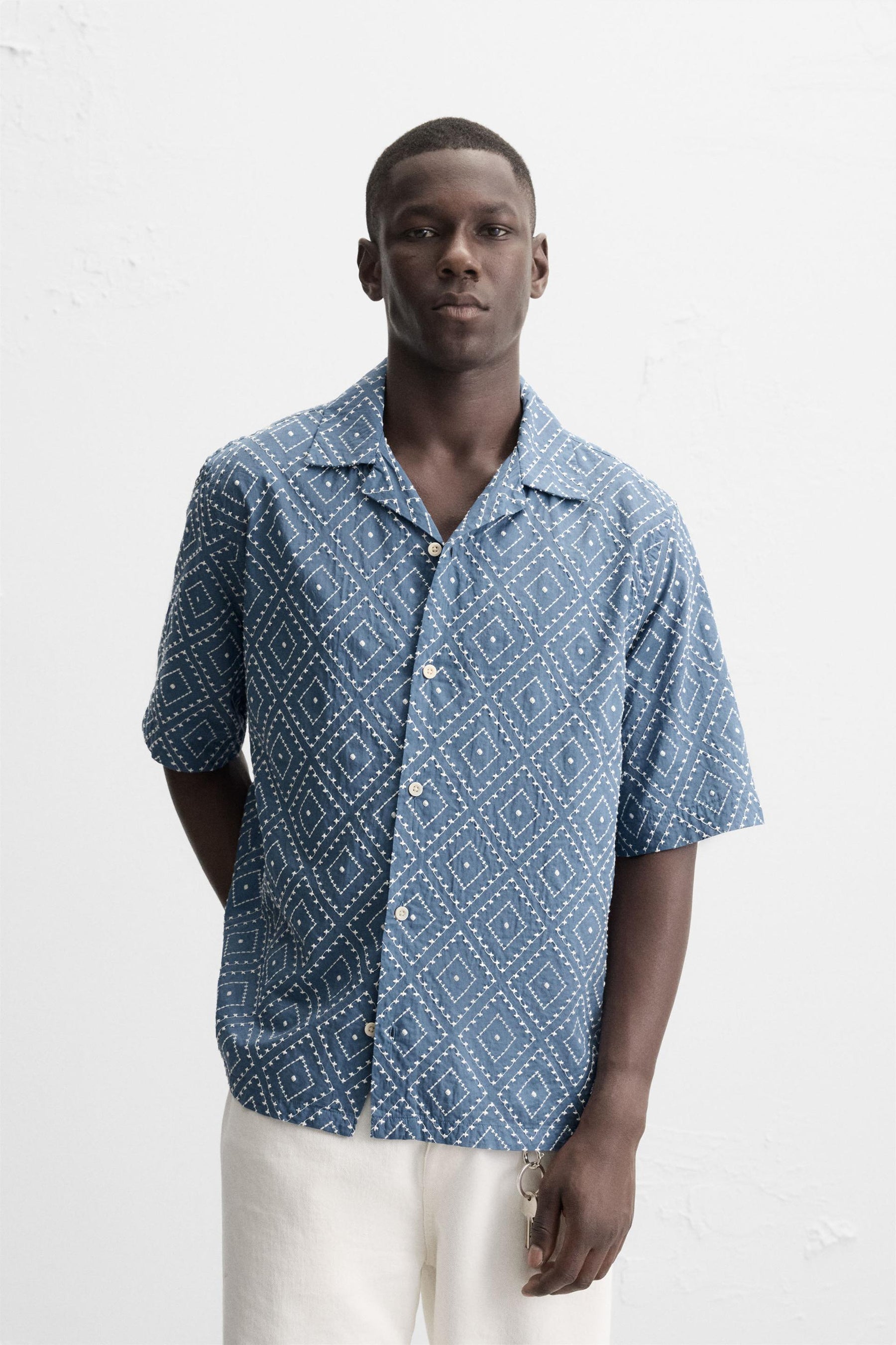 CONTRAST EMBROIDERY SHIRT - Image 2
