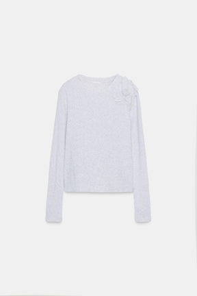 T-Shirt mit Blumenmuster auf der Vorderseite