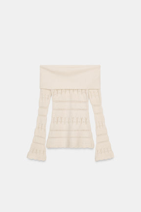 Off-shoulder openwork jumper