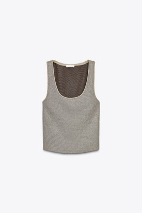 Textured metallic thread top
