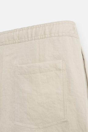PLEATED FLOWING BERMUDA SHORTS - Image 10