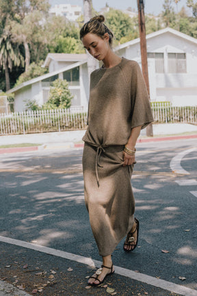 Cut-Out Knit Shirt