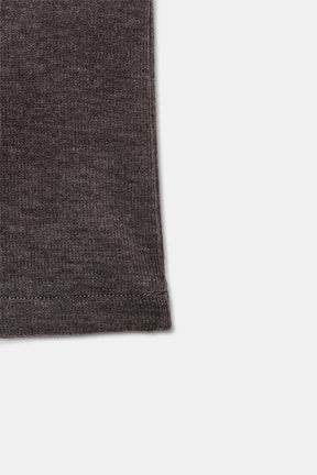 HIGH NECK SLEEVELESS TOP