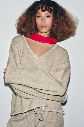V-NECK RUSTIC SWEATSHIRT