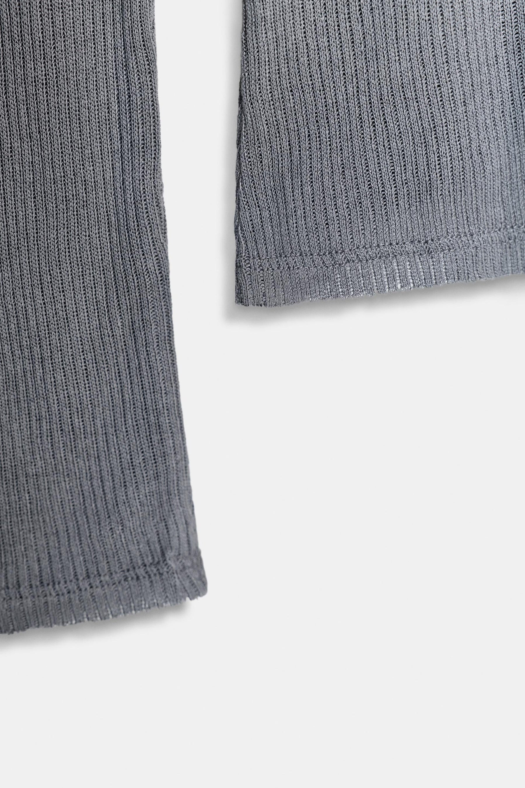 Ribbed High Neck Top