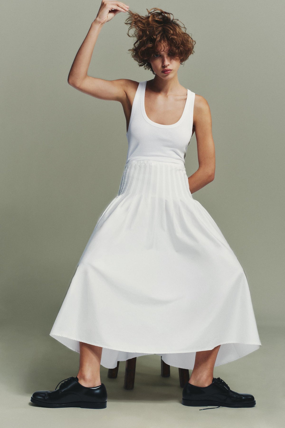 PLEATED MIDI SKIRT