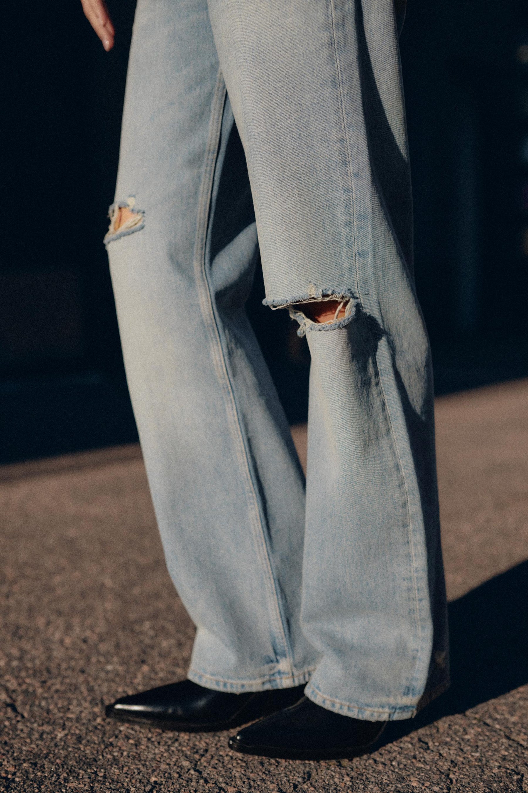 Wide-Leg Ripped Jeans