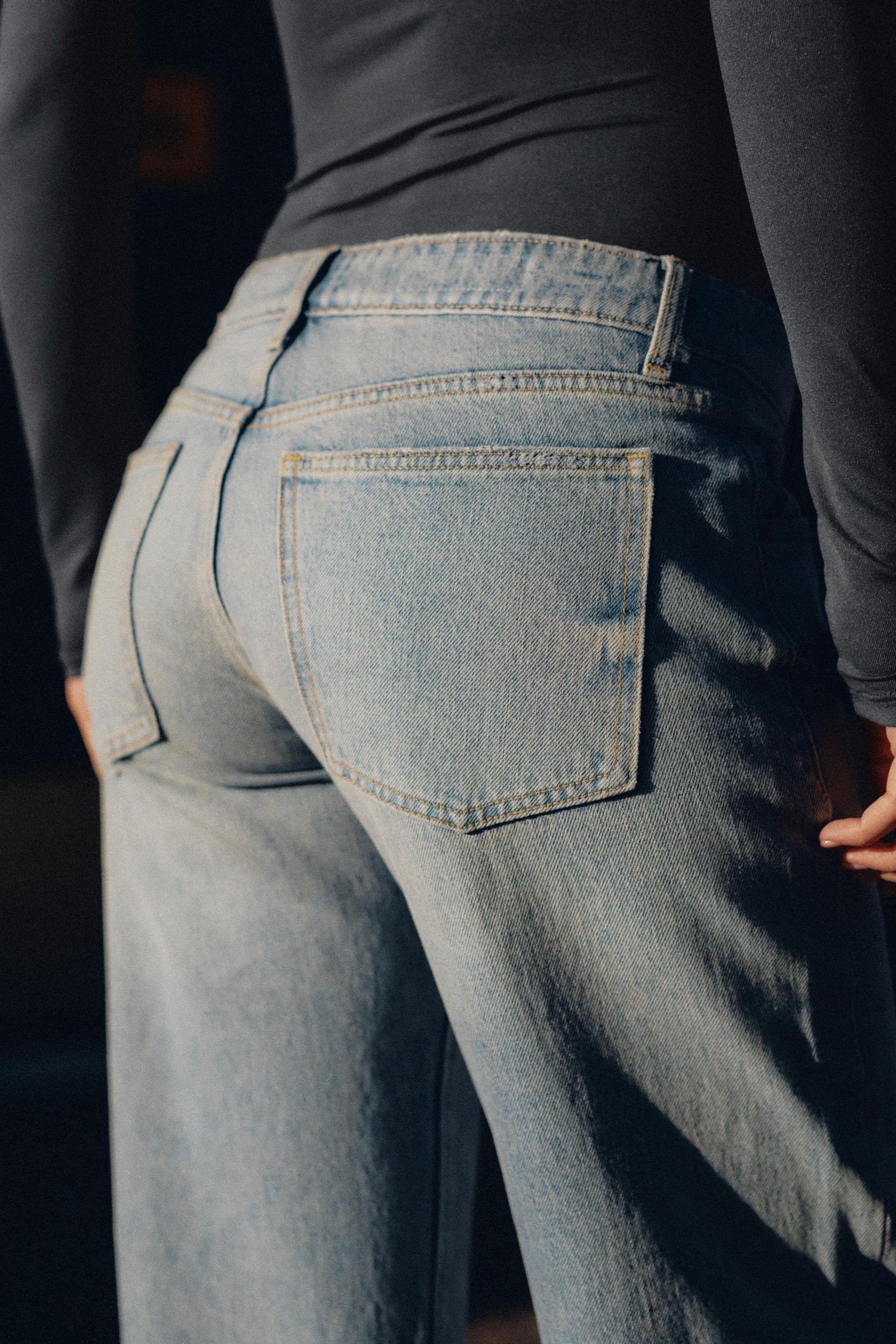 Wide-Leg Ripped Jeans