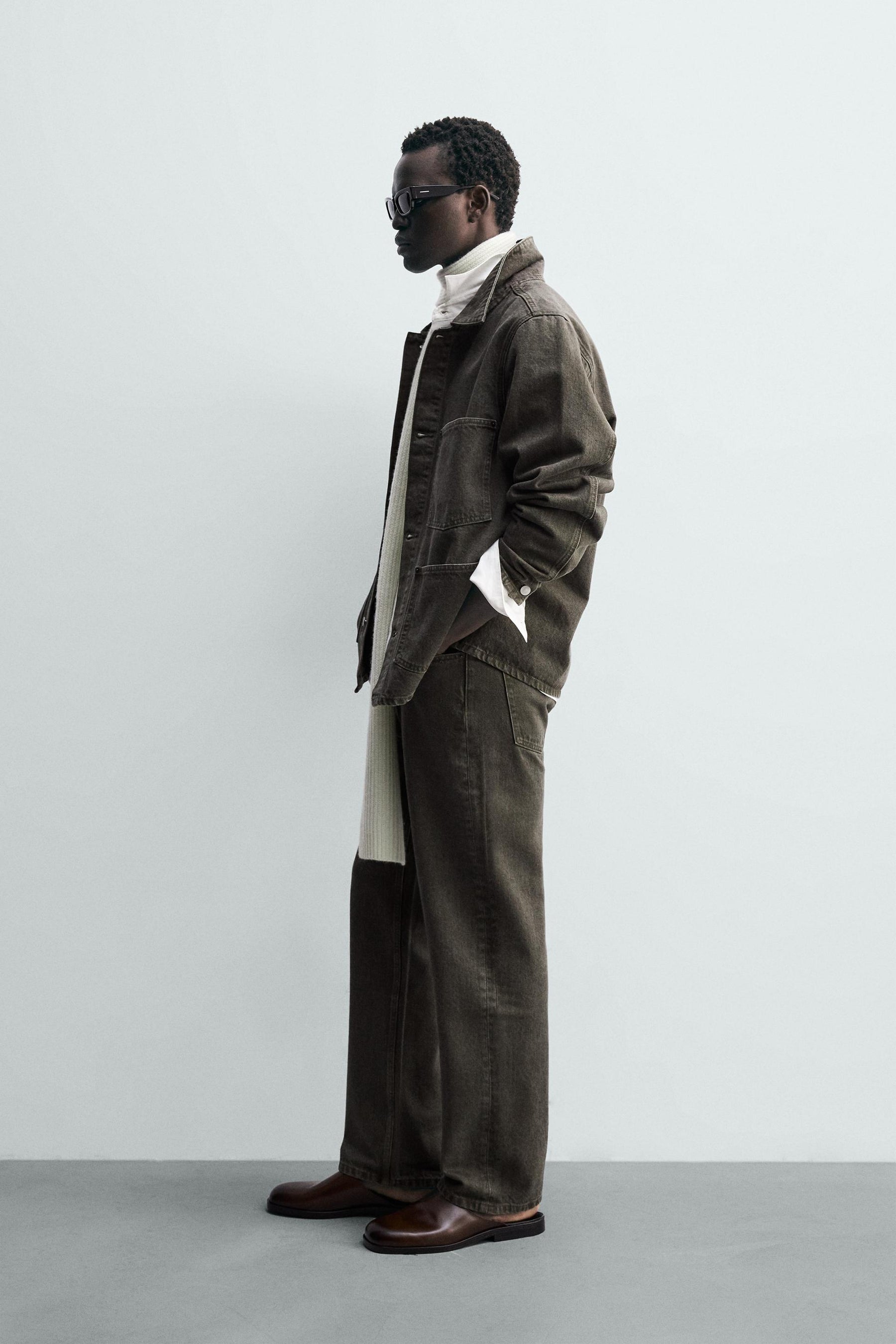 STRAIGHT FIT JEANS - Image 4