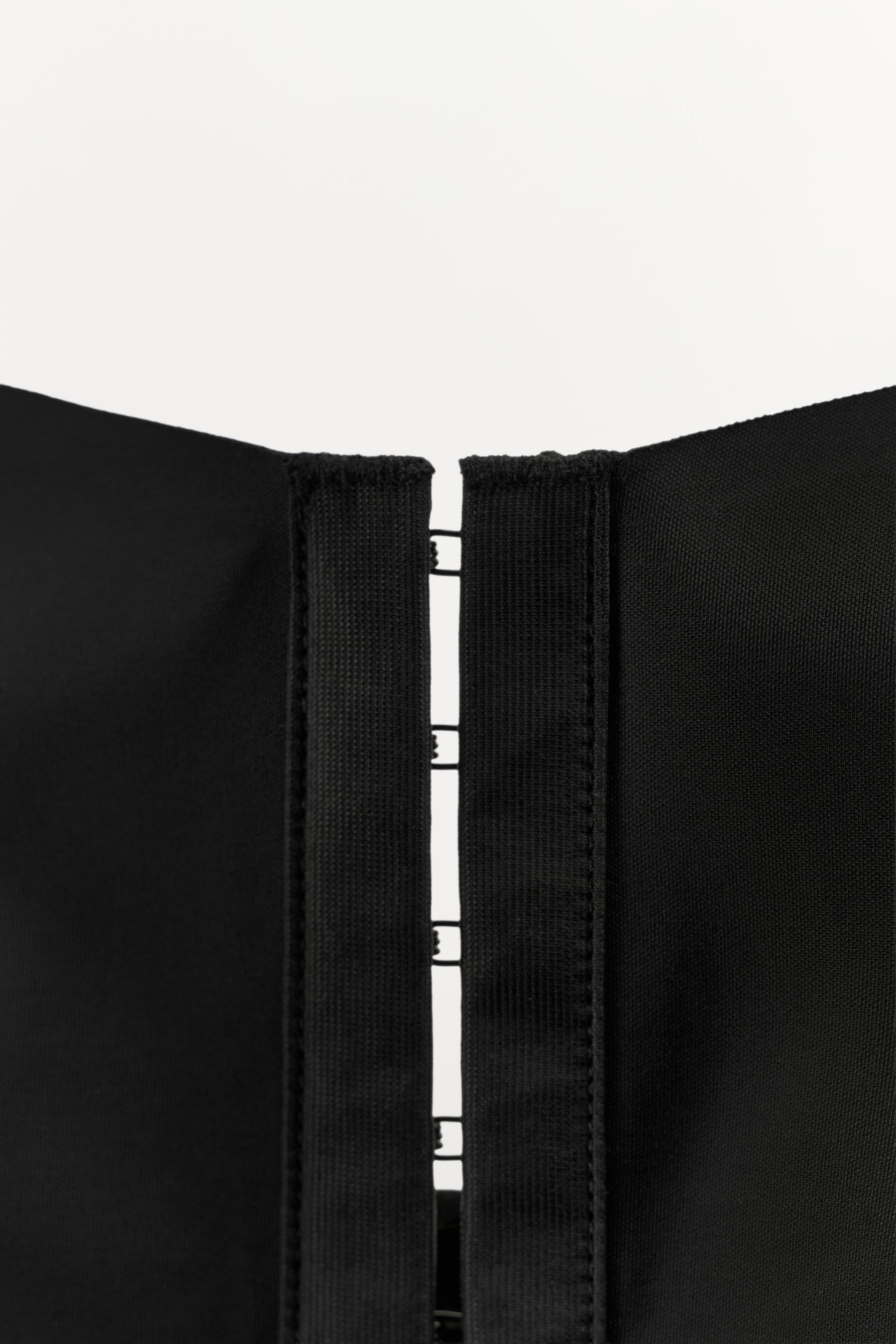 Polyamid-Haken-Body