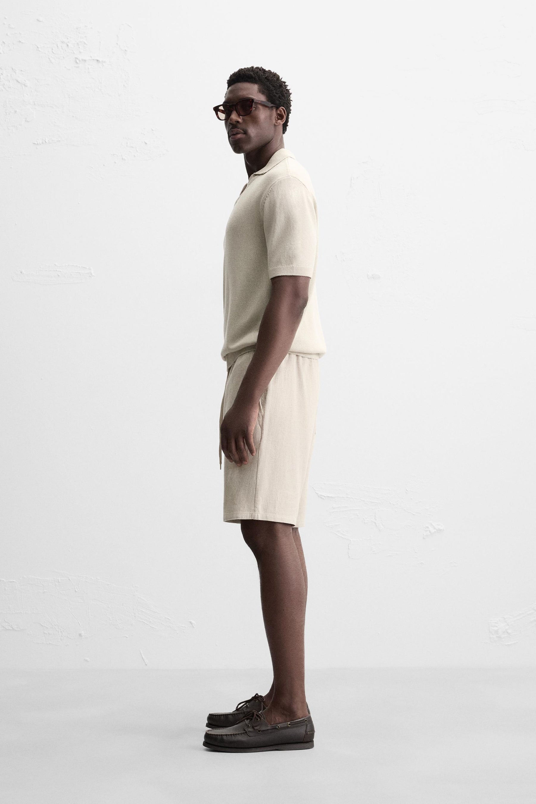 LINEN - VISCOSE BERMUDA SHORTS - Image 4