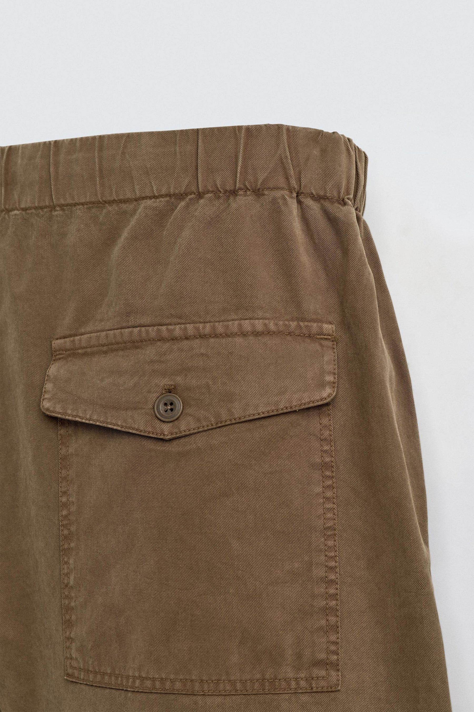 LYOCELL-COTTON RELAXED FIT BERMUDA SHORTS - Image 10