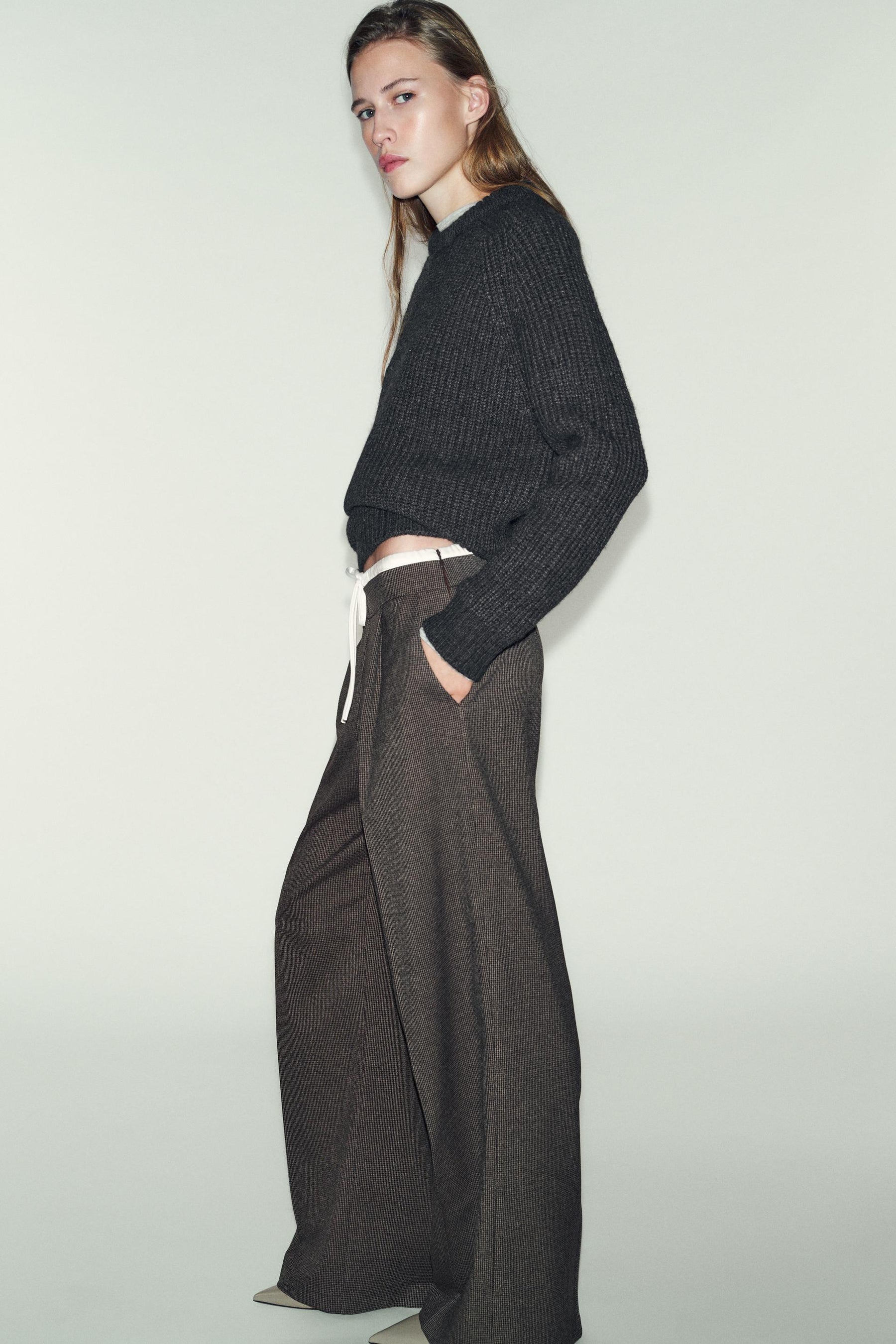 Wide-Leg Houndstooth Trousers
