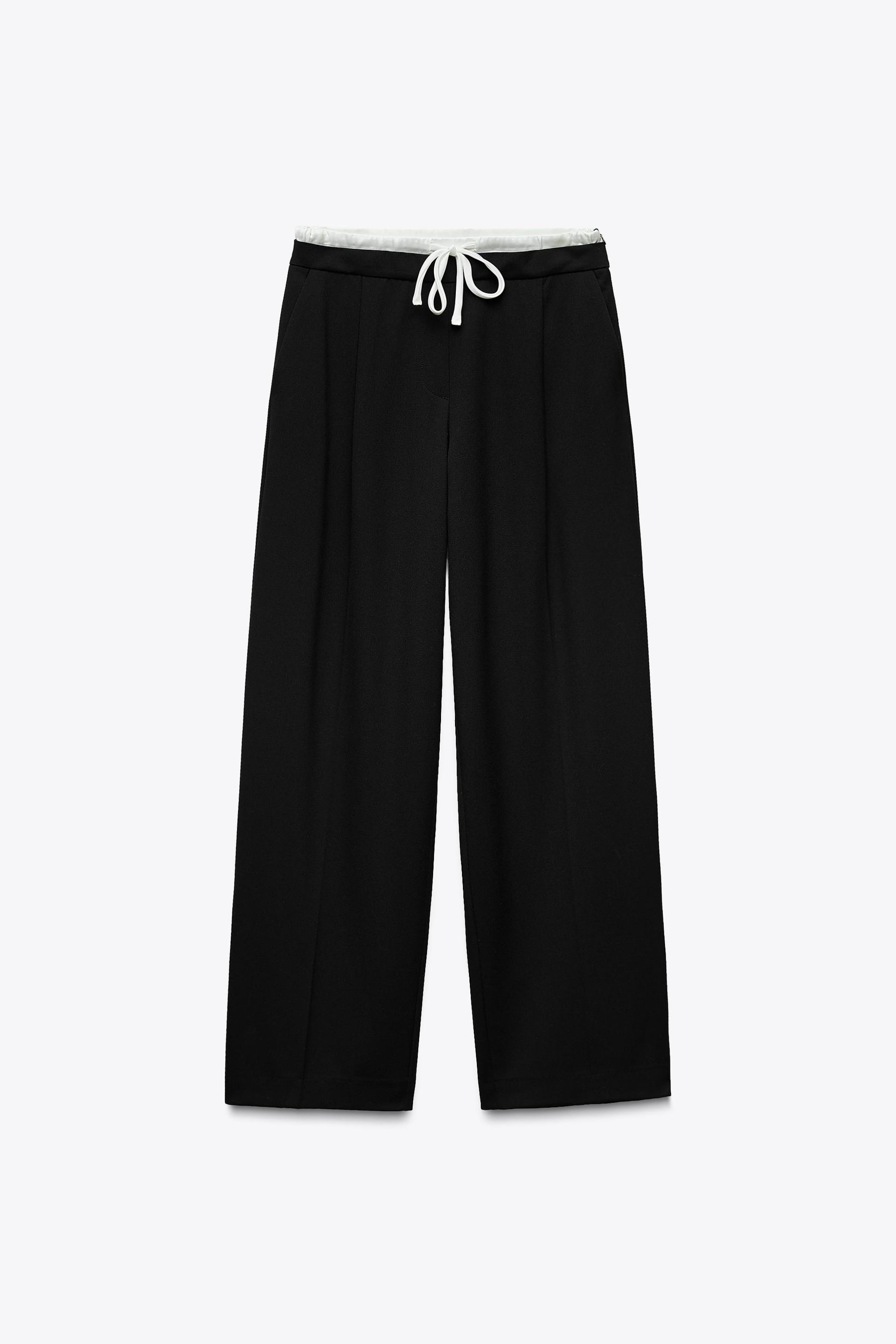 Wide-leg trousers with waistband.