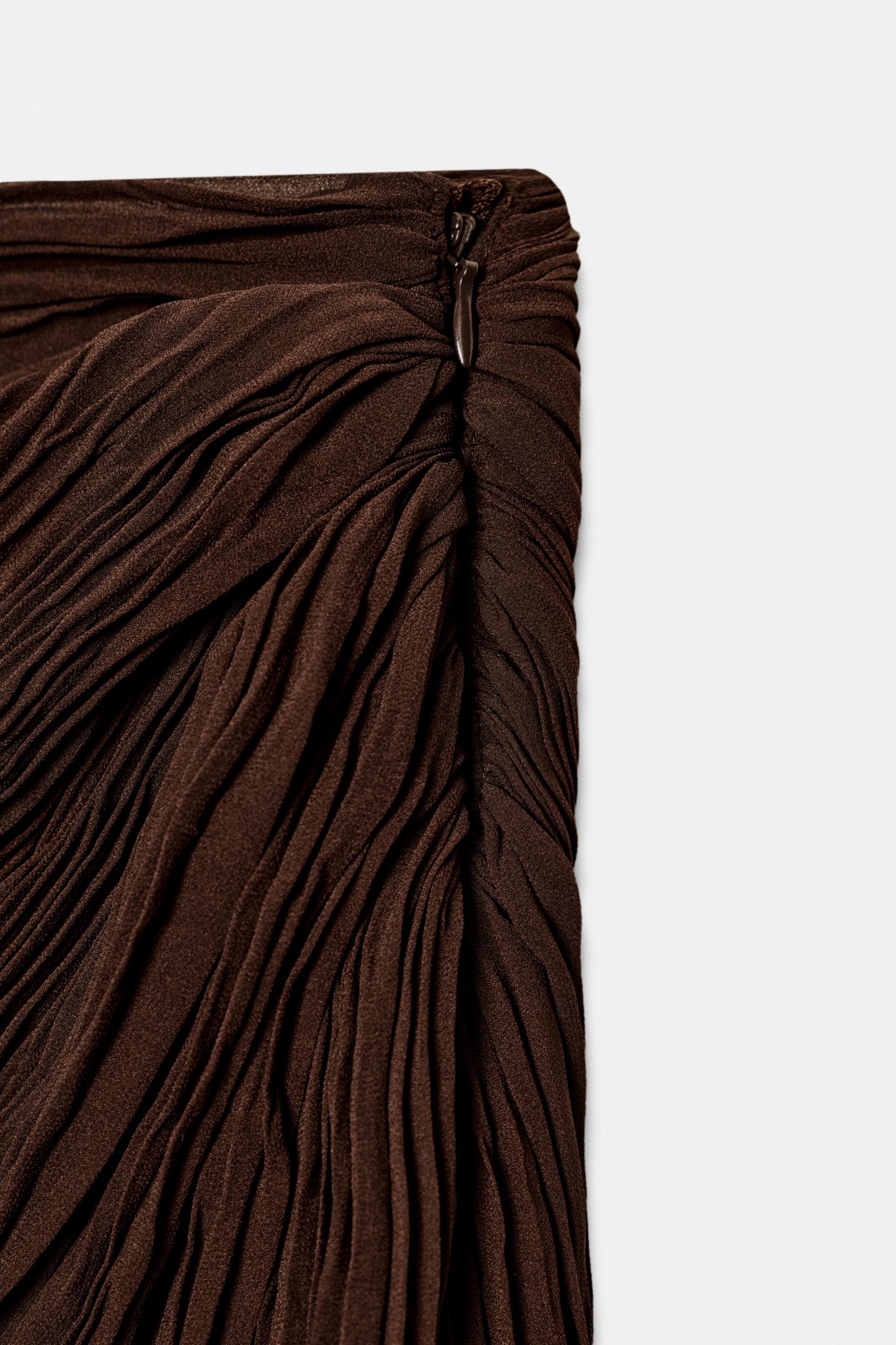 PLEATED MIDI SKIRT