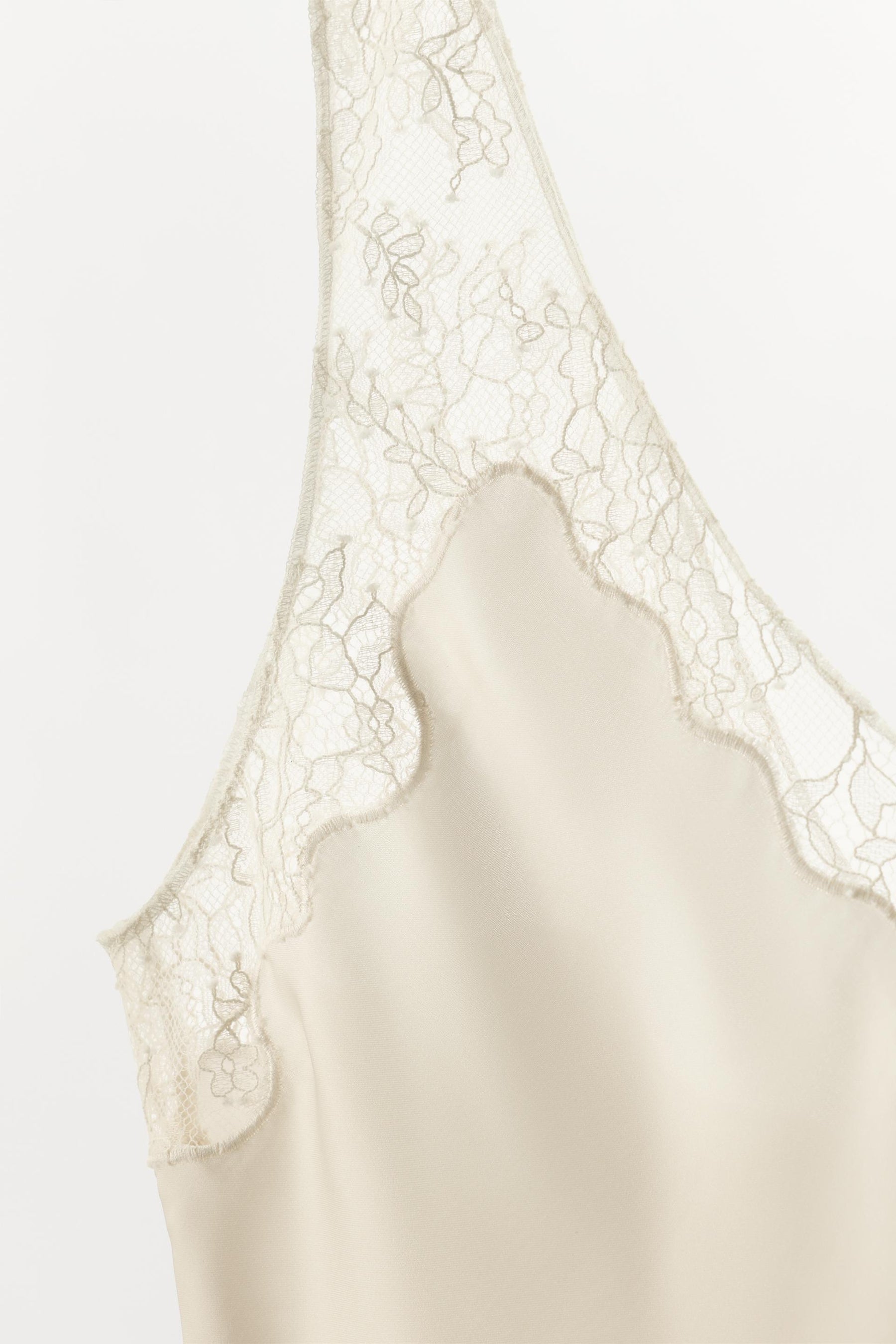 Camisole-Top aus Satin mit Spitzenbesatz
