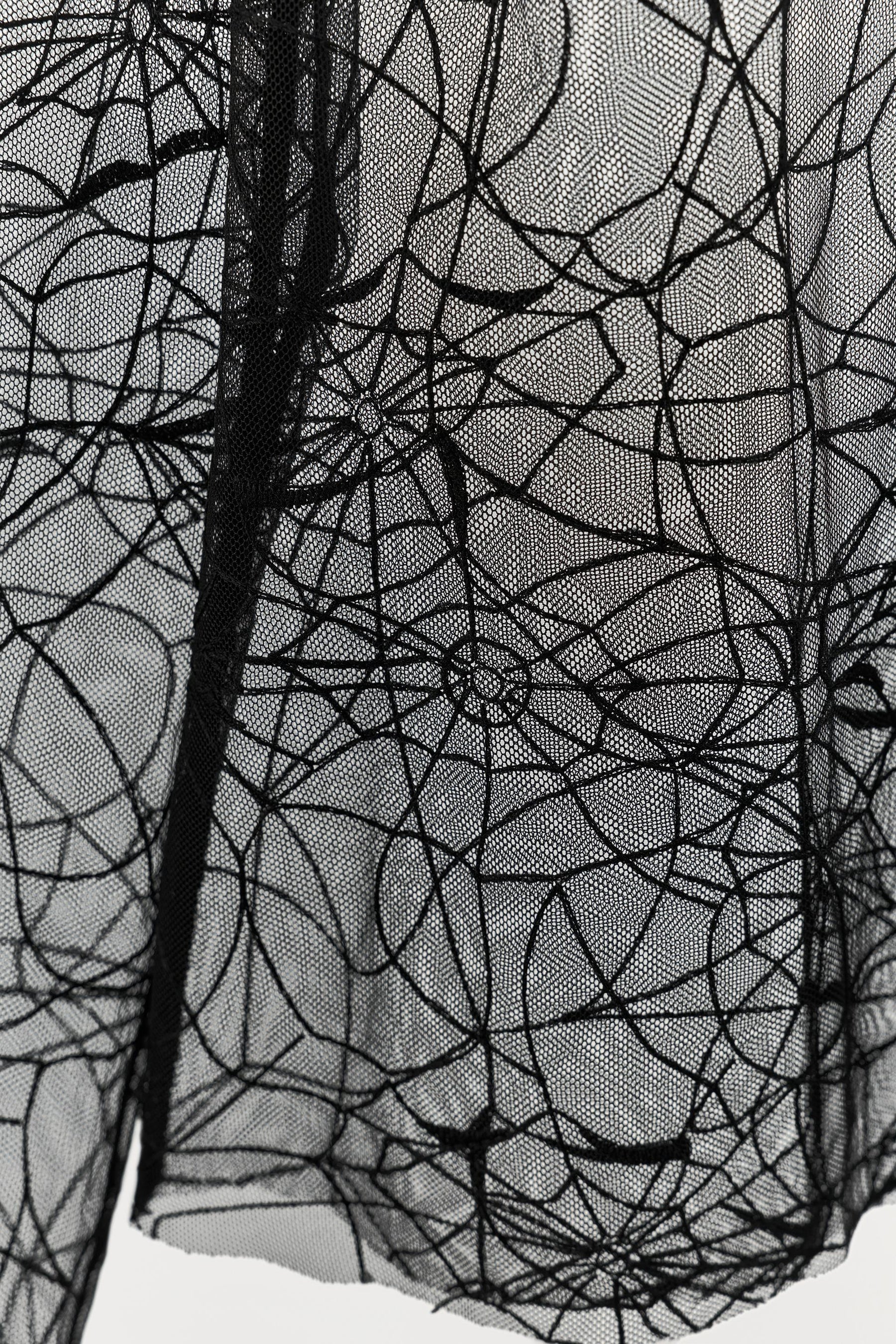 SEMI-SHEER SPIDER WEB TOP
