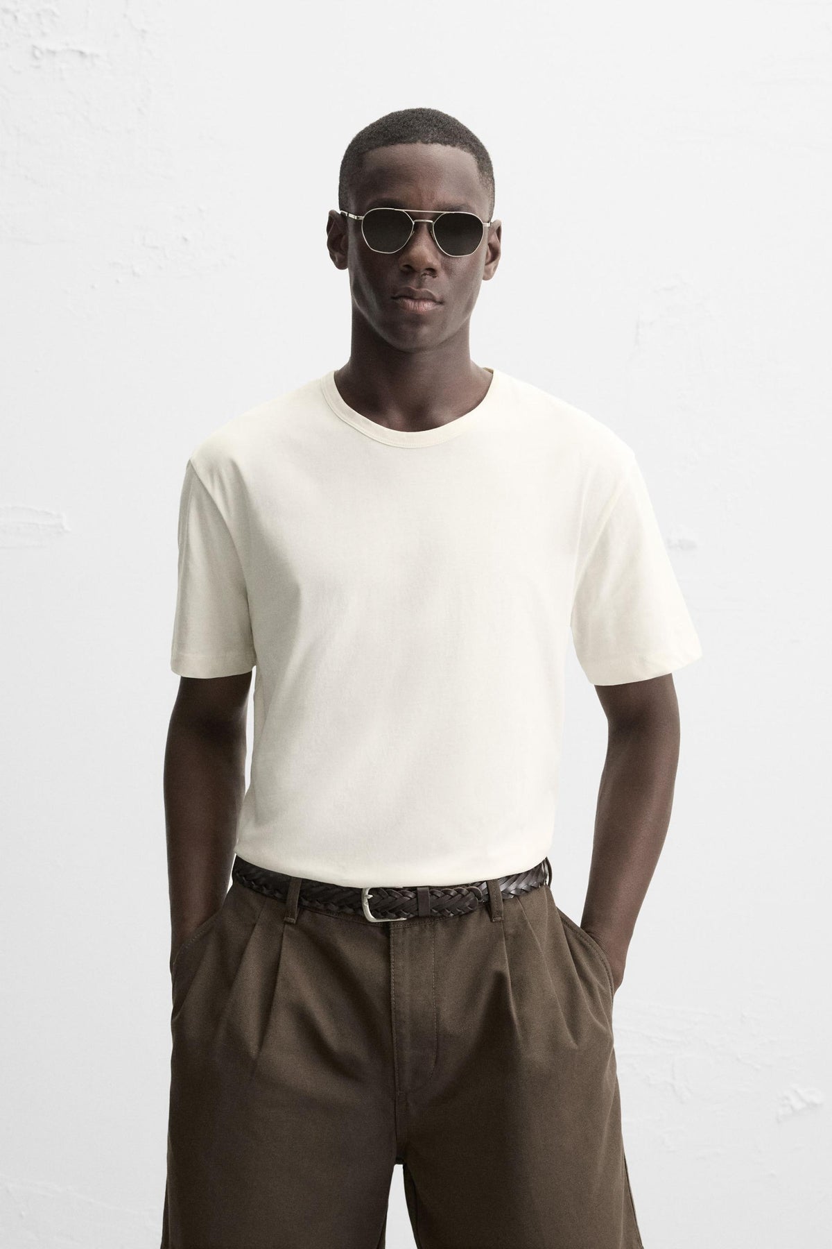 BASIC LIGHTWEIGHT T-SHIRT - Image 2
