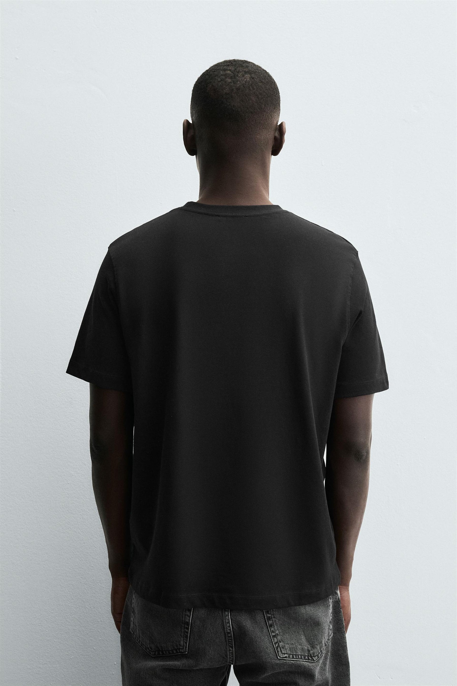 3-PACK OF BASIC MEDIUM WEIGHT T-SHIRTS - Image 4