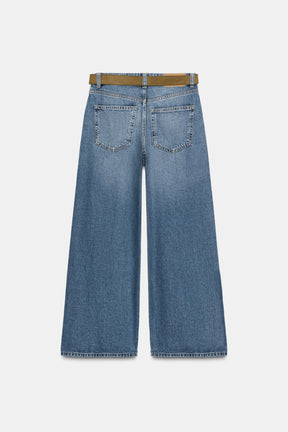 Wide-Leg Cropped High-Waist Jeans