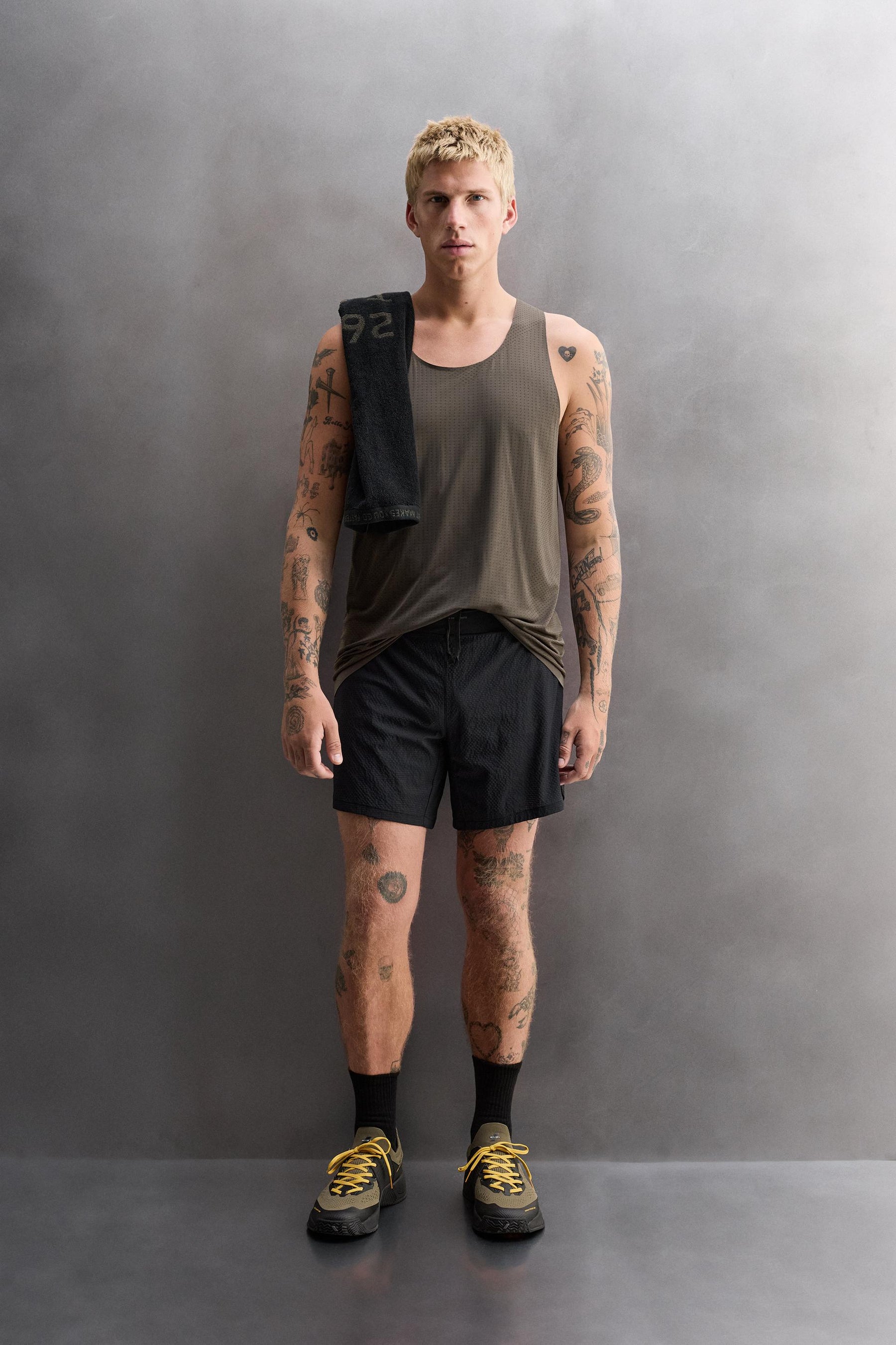 TRAIL RUNNING SHORTS - Image 1