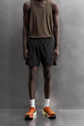 BASIC TRAINING SHORTS - Image 2