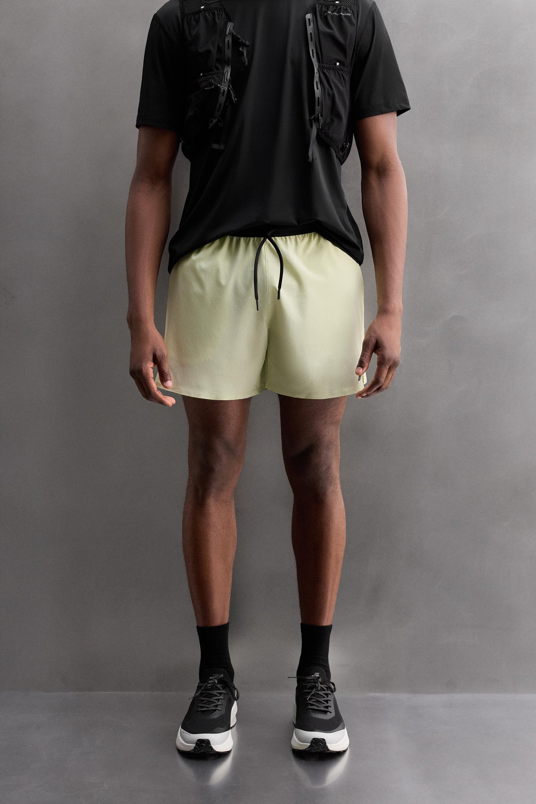 BASIC TRAINING SHORTS - Image 2