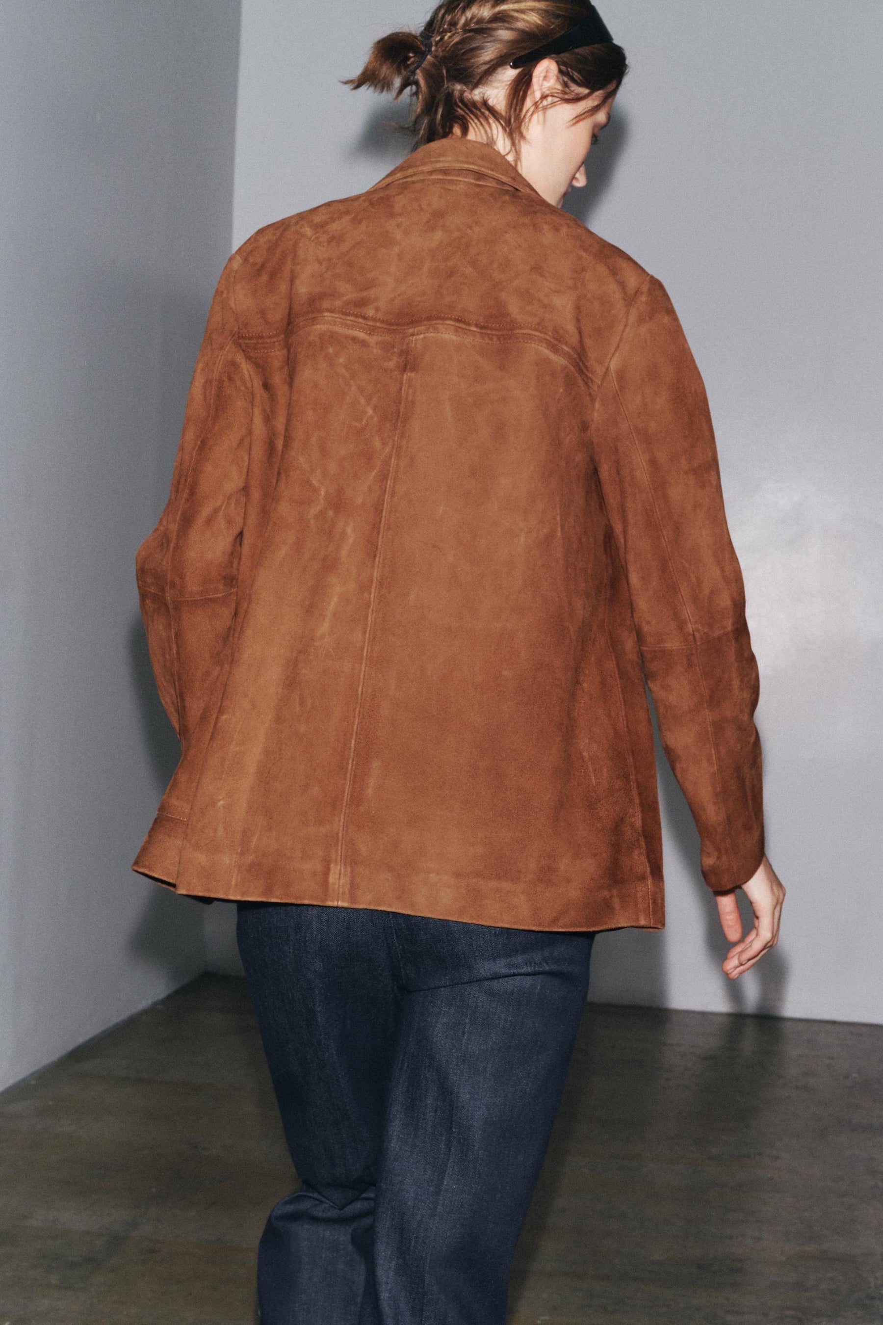 Oversized Wildlederjacke (limitierte Auflage)