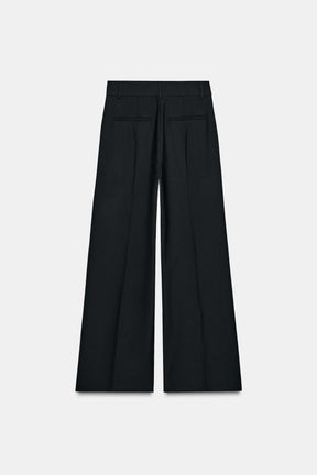 Weit geschnittene Hose mit Wollfutter
