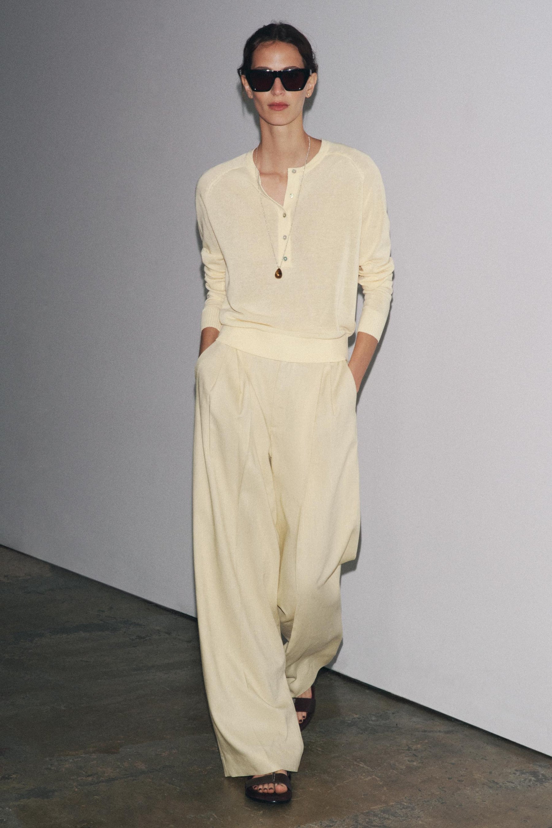 PLAIN KNIT JUMPER