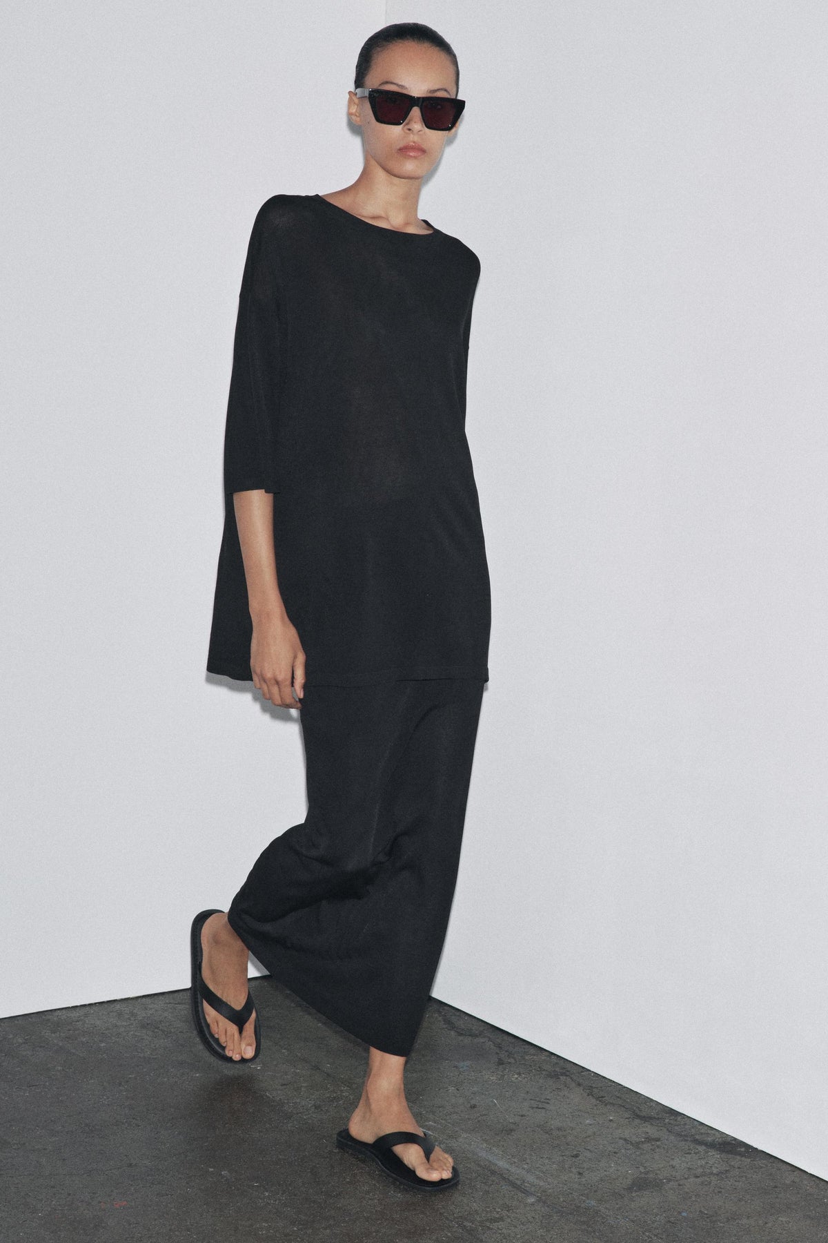Plain Knit Skirt