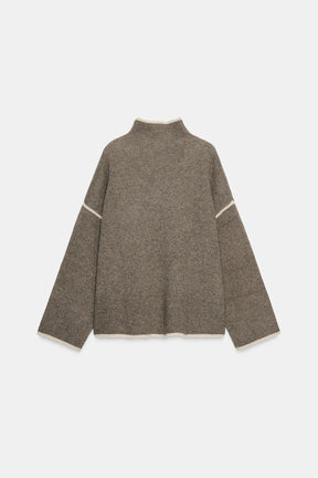 Strickpullover mit Zierleiste