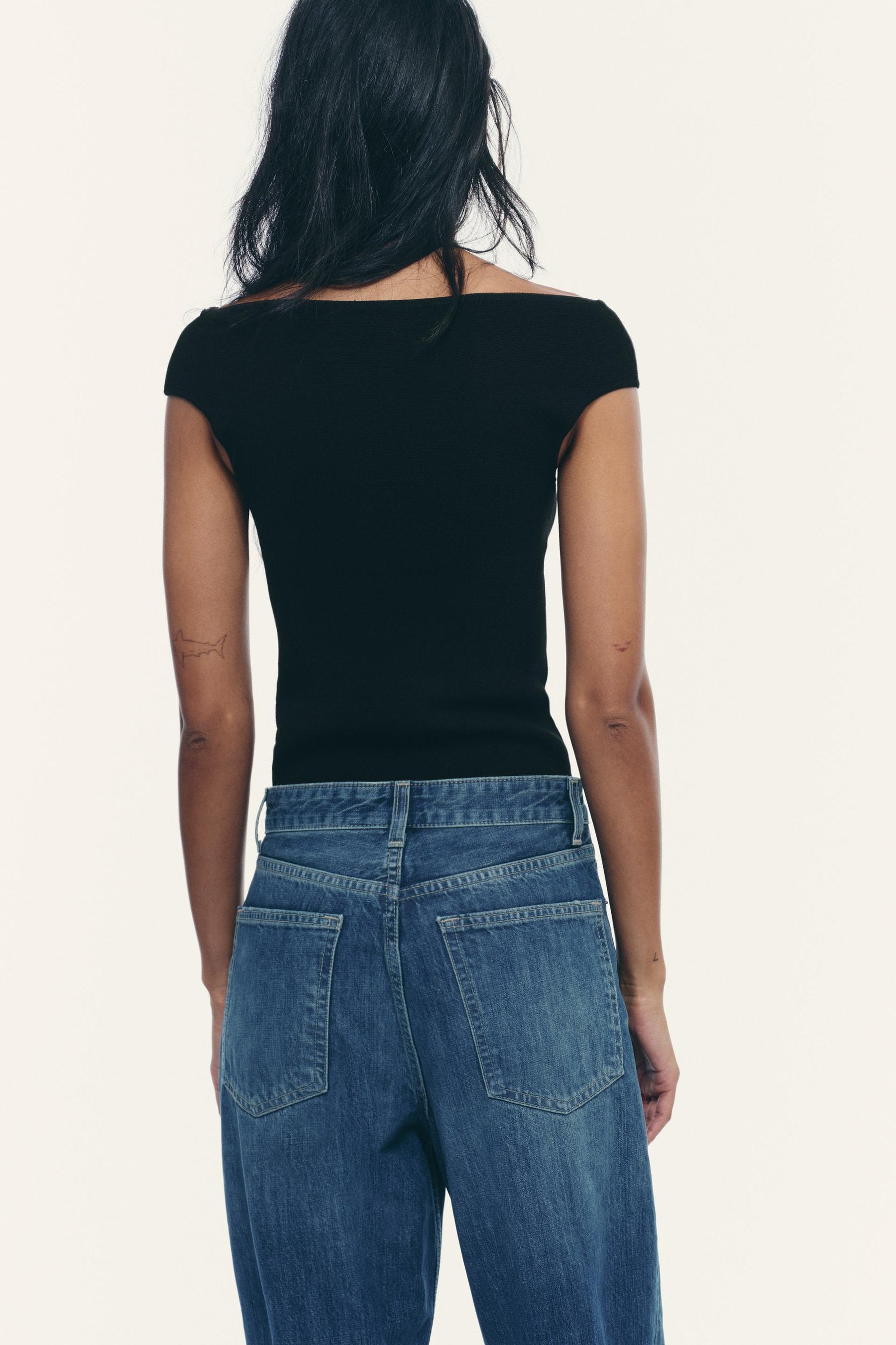 KNIT BOAT NECK TOP