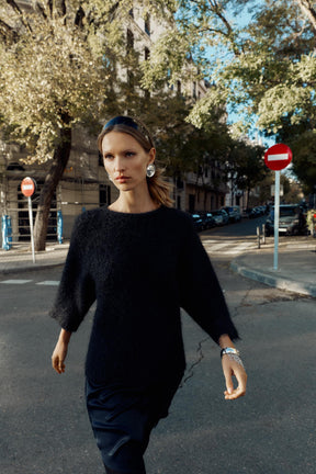 STRICKPULLOVER MIT SPITZENKOMBINATION