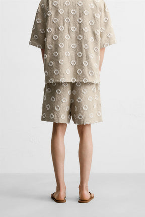 JACQUARD TEXTURED BERMUDA SHORTS - Image 3
