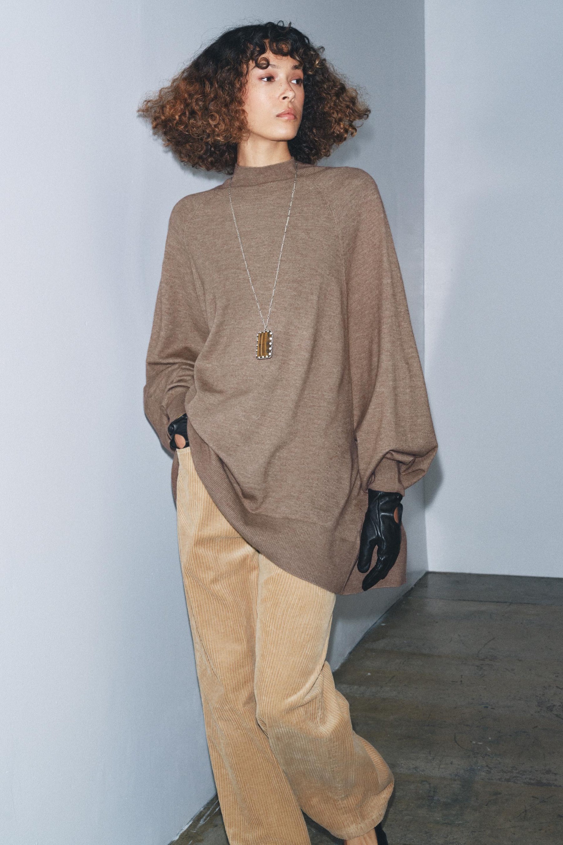 OVERSIZED KNIT JUMPER