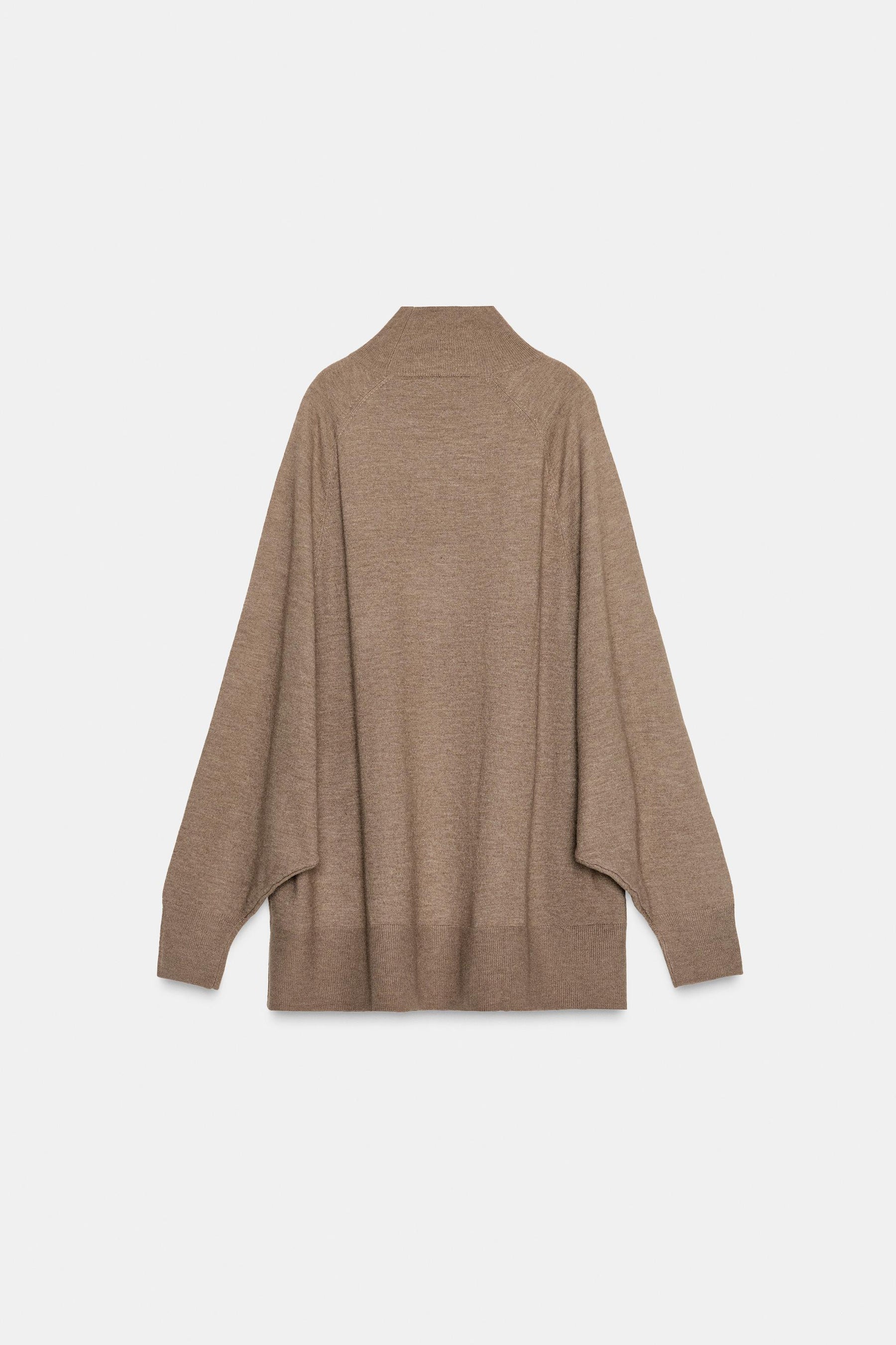 OVERSIZED KNIT JUMPER