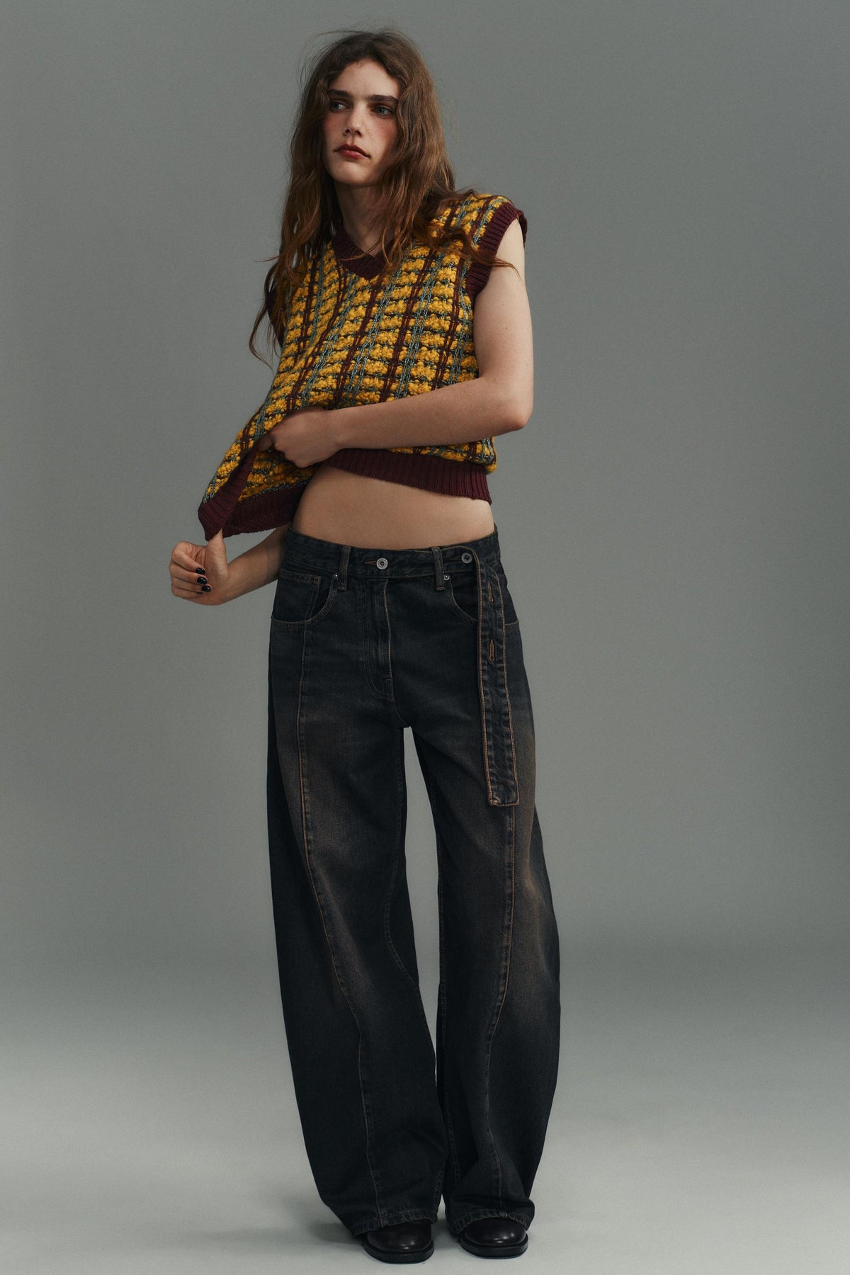 TEXTURED KNIT WAISTCOAT - Image 1