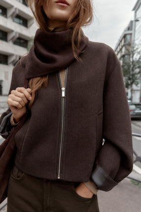 Weiche Jacke mit Lederimitat-Besatz