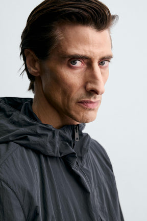 LIGHTWEIGHT WATER-REPELLENT TECHNICAL JACKET - Image 6